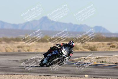 media/Dec-07-2025-CVMA (Sun) [[3e7d2de5dc]]/Race 10-Formula 40 Open/